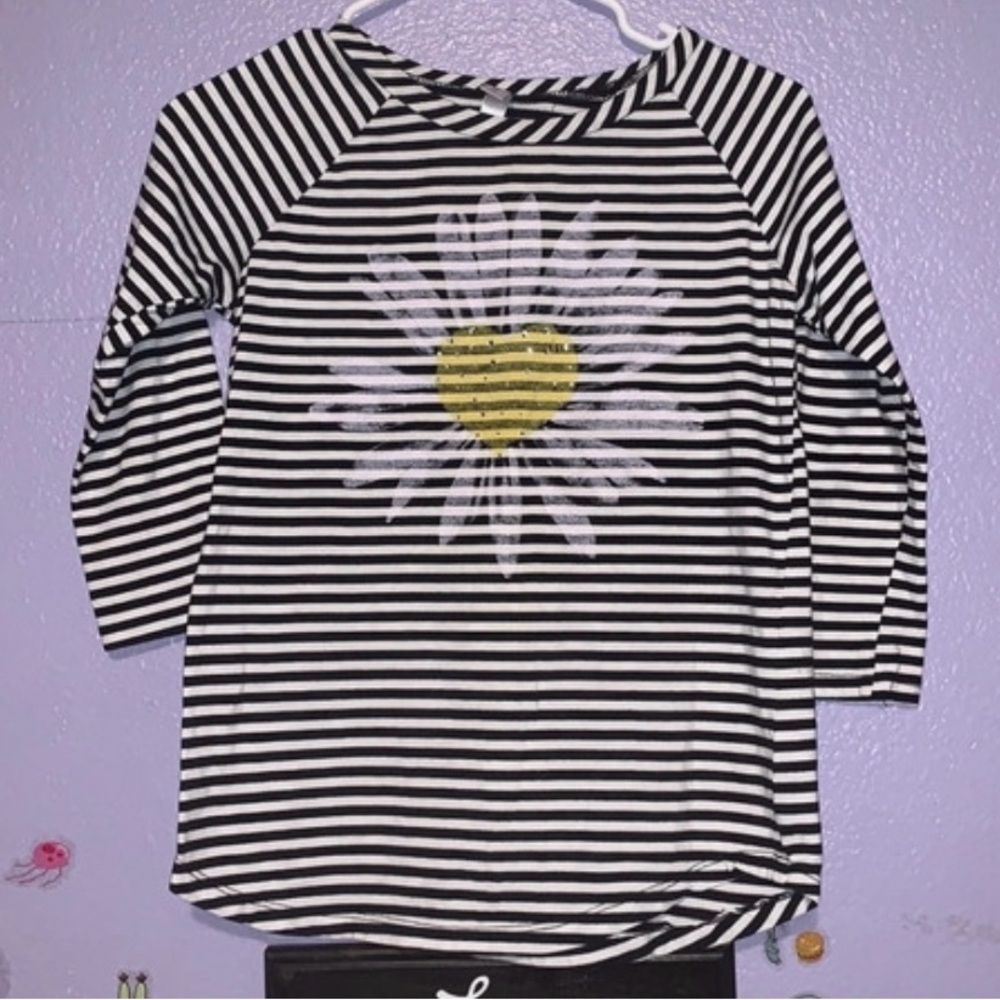 Xhilaration black & white striped sunflower 3/4 sleeve shirt